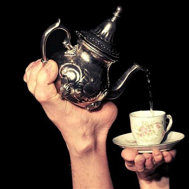 Kleines Fest - Cie. Bolbol - OMÂ Kleines Fest - Cie. Bolbol - OMÂ