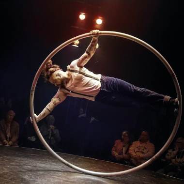 Kleines Fest - Cirque Bouffon - Carrousel