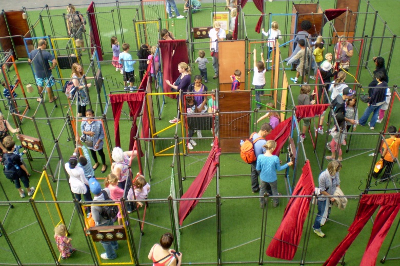 Kleines Fest - Itinerània - El Laberint