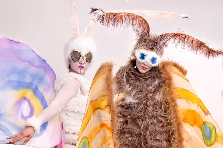 Kleines Fest - Traum Tanz Theater - Tag- und Nachtfalter