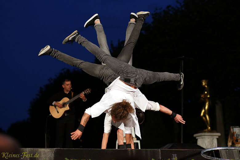 Kleines Fest - Tridiculous - Artistik & Entertainment aus Berlin