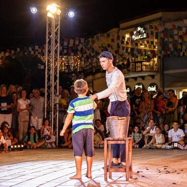 Kleines Fest - Txema Muñoz - Gota Kleines Fest - Txema Muñoz - Gota