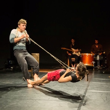 Kleines Fest - Zirkus Morsa - La fin demain Kleines Fest - Zirkus Morsa - La fin demain