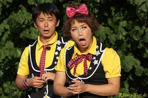 Witty Look  20130709 HH AKu  6444 0720x0480 01