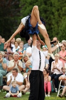 Coexistence Acrobats  20130803 BP AKu  0527 0480x0720 01