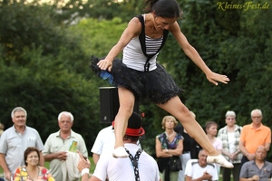 Coexistence Acrobats  20130803 BP AKu  0566 0720x0480 01