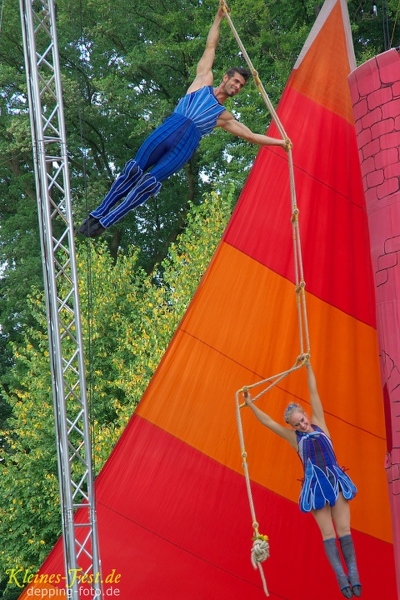 Circus_unARTiq__20130824_CL_Dep__0237_0480x0720_01.jpg