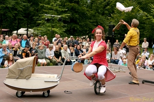 Cycling Circus  20230806 HH Den  3815 1920x1280