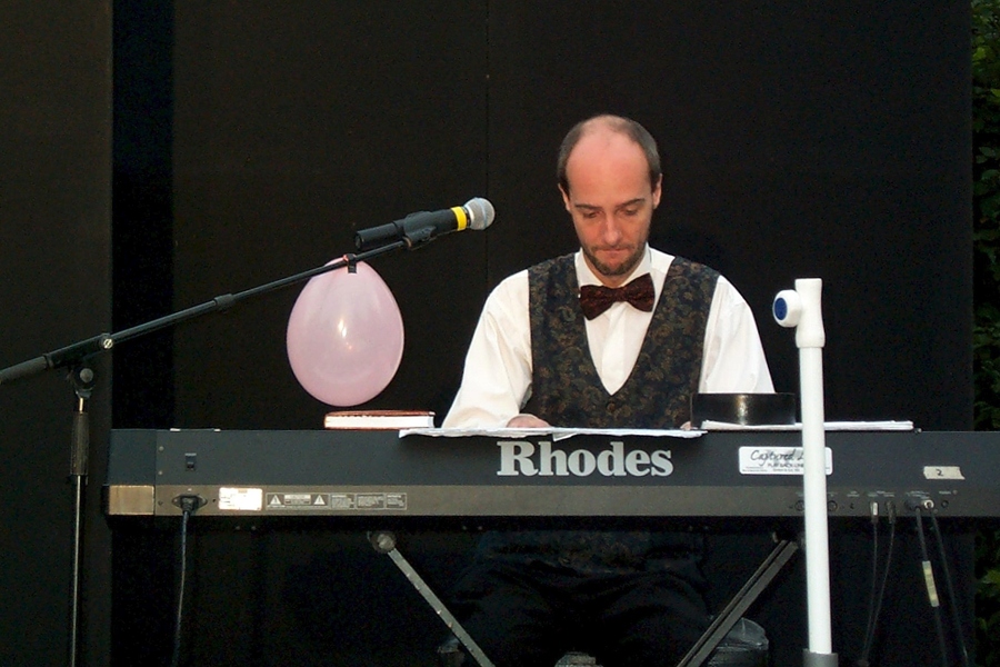 Womedy__20030727_HH_AKu__002_1920x1280.jpg