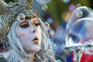 Bubble On Circus  20250802 Lu Den  9583 1920x1280