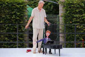 Alex Mihailovski  20250711 HH Den  6934 1920x1280