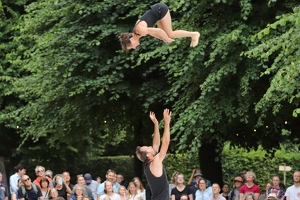 Chris Iris  20250710 HH Den  6604 1920x1280