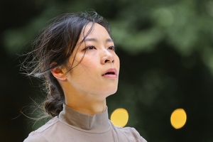 Company Chameleon  20250708 HH Den  4824 1920x1280