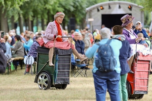 Granny Turismo  20250708 HH AKu  1975 1920x1280