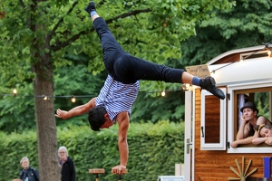 La Poesia  20250708 HH BKu  8315 1920x1280