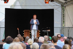 Desimo  20250709 HH Den  6157 1920x1280