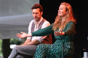 Das Geld liegt auf der Fensterbank Marie  20250709 HH Den  6186 1920x1280