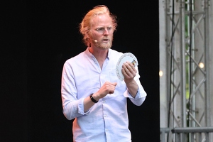 Jan Logemann  20250709 HH Den  5525 1920x1280