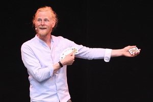 Jan Logemann  20250709 HH Den  5519 1920x1280