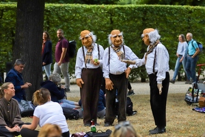 RavArt  20250709 HH Den  5491 1920x1280