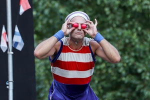 Duo Un Pie  20250726 BP Den  8431 1920x1280