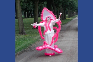 ArtTremondo  2001xxxx HH AKu  010 1920x1280