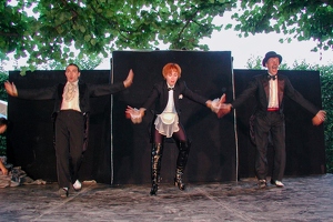 ComicTrust  2001xxxx HH AKu  0006 1920x1280