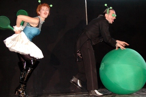 ComicTrust  2001xxxx HH AKu  0009 1920x1280