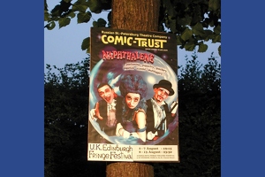ComicTrust  2001xxxx HH AKu  0129 1920x1280