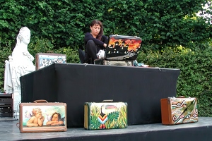 Laura Kibel  2001xxx HH AKu  001 1920x1280