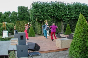 Mind The Tap  2001xxx HH AKu  005 1920x1280