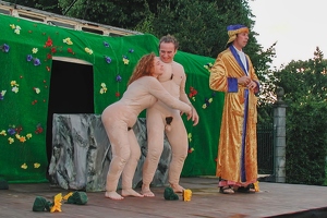 Theater Trek  2001xxxx HH AKu  010 1920x1280