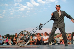 WallstreetTheatre  2001xxxx HH AKu  053 1920x1280