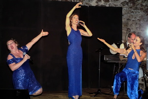 Womedy  20030808 Lu AKu  022 1920x1280