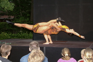 Duo Iouvilov  20030614 OB AKu  010 1920x1280