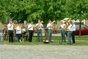 KF misc  20030614 OB AKu  055 1920x1280