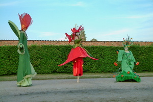 ArtTremondo  20030808 Lu AKu  003 1920x1280