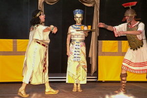 ComicTrust  20030809 Lu AKu  4826 1920x1280