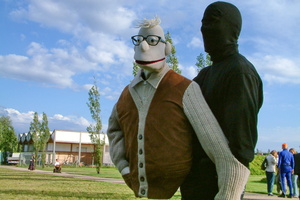 Maennergestalten  20040619 Po Den  008 1920x1280