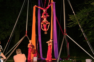 Bencha Theater  20040806 Lu AKu  004 1920x1280