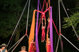 Bencha Theater  20040806 Lu AKu  005 1920x1280