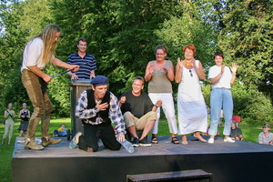 Theater Fortissimo  20040806 Lu AKu  262 1920x1280