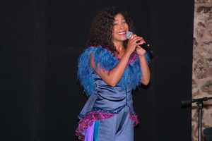 Womedy  20040807 Lu AKu  008 1920x1280