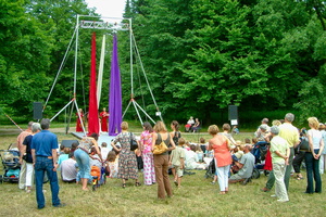 Bencha Theater  20050703 Ch Den  001 1920x1280