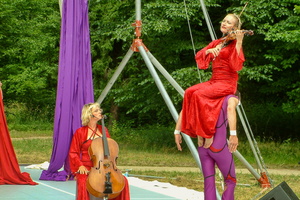Bencha Theater  20050703 Ch Den  058 1920x1280