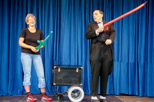 Scott and Muriel  20050702 Ch  022 1920x1280
