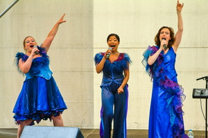 Womedy  20050703 Ch Den  014 1920x1280
