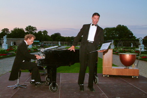 Stenzel+Kivits  20050716 HH Den  004 1920x1280