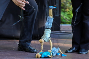 Di Filippo Marionette  20260725 BP TKu  0149 1920x1280