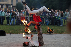 Upside Down Acro  20260724 BP AKu  9134 1920x1280